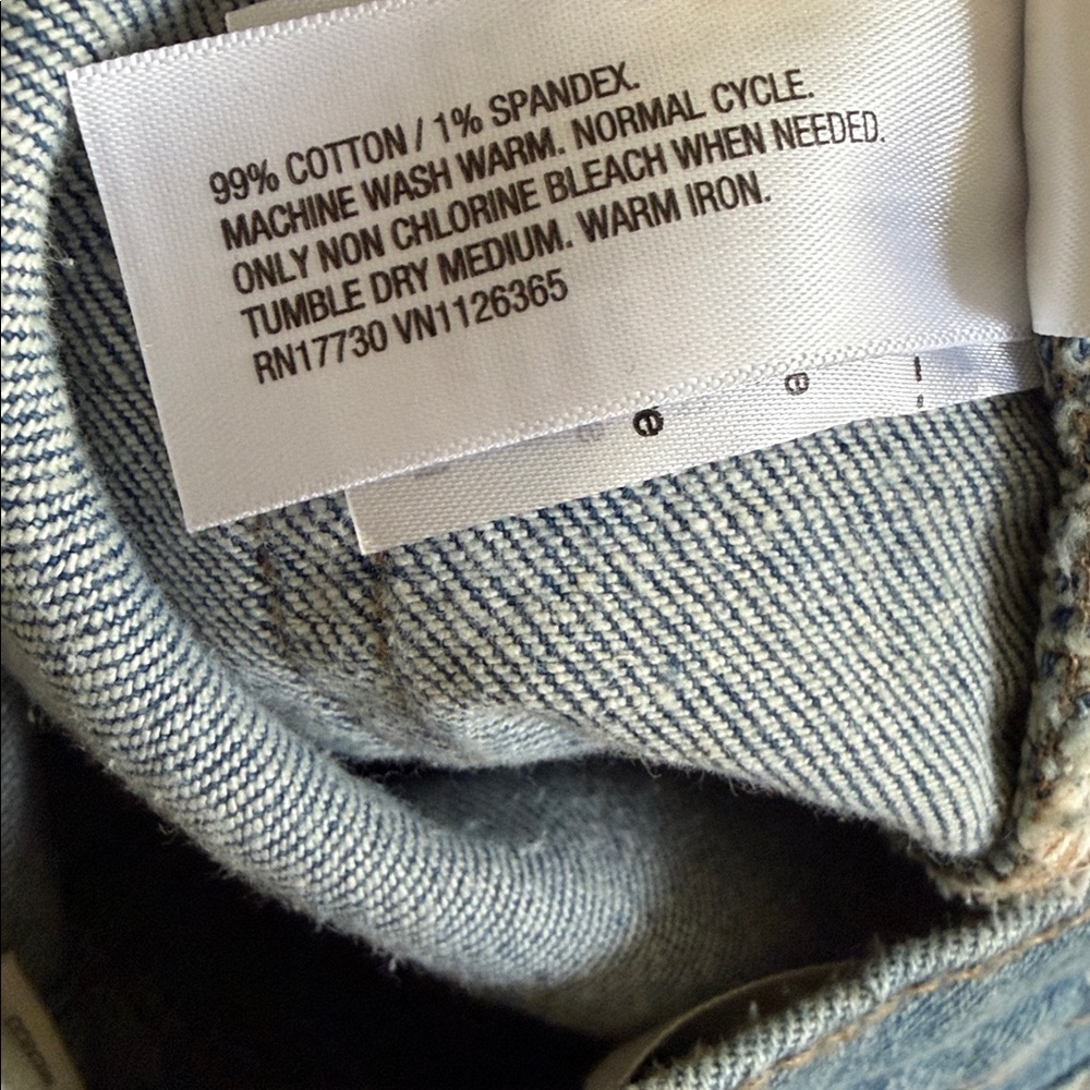 Universal Thread Mid-Rise 80s Slim Blue Denim Jeans Size 6 NWT - Picture 5 of 6